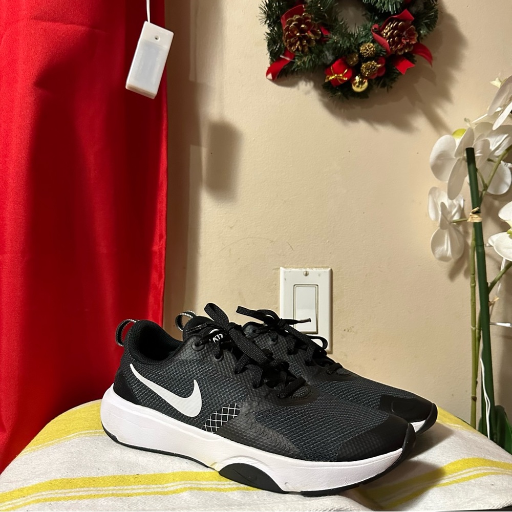 Nike City Mens Running Shoes